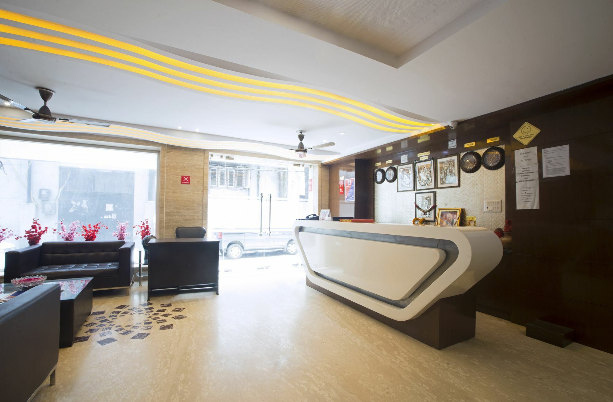 Hotel Fabexpress Le Continental Paharganj 3*