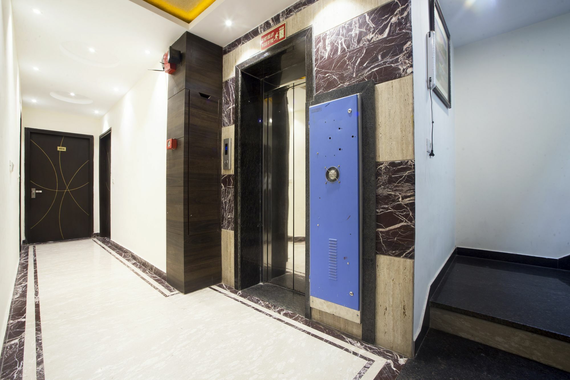 Hotel Fabexpress Le Continental Paharganj