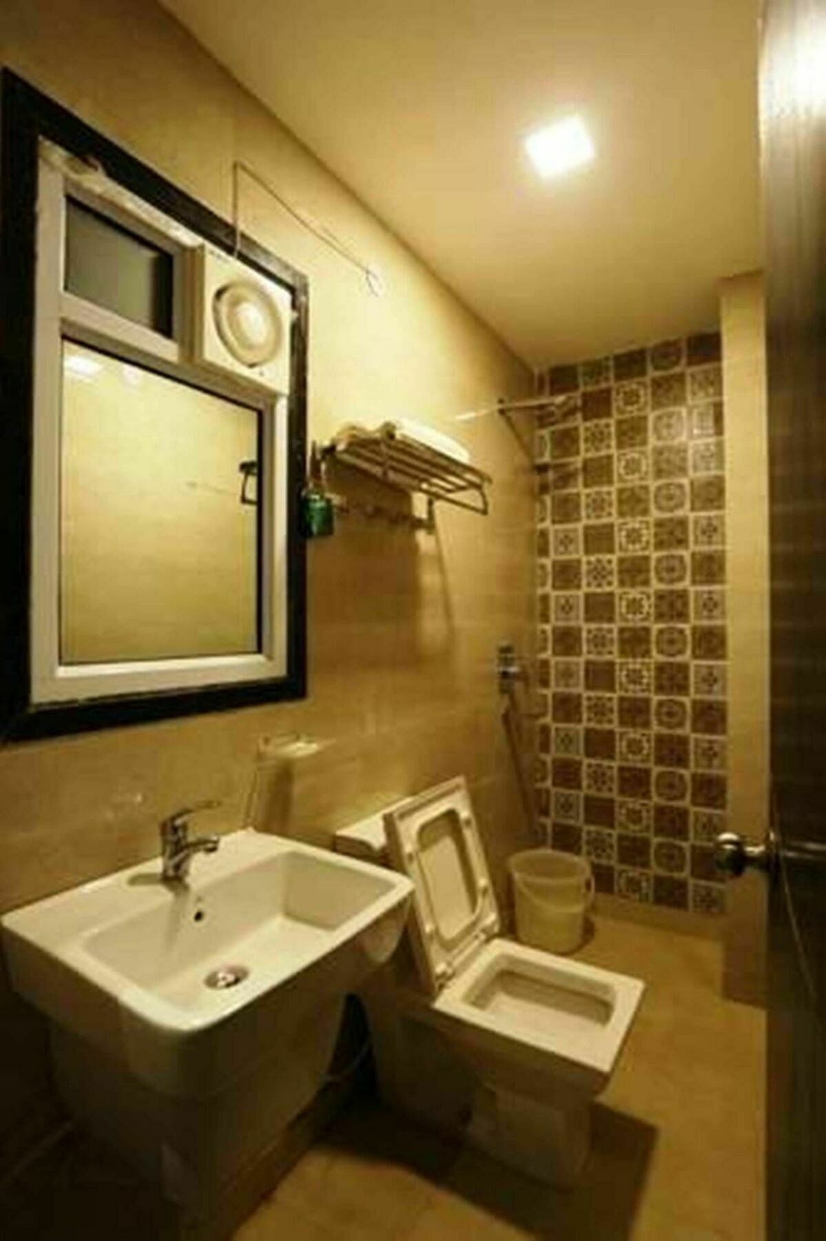 Fabexpress Le Continental Paharganj 3* New Delhi