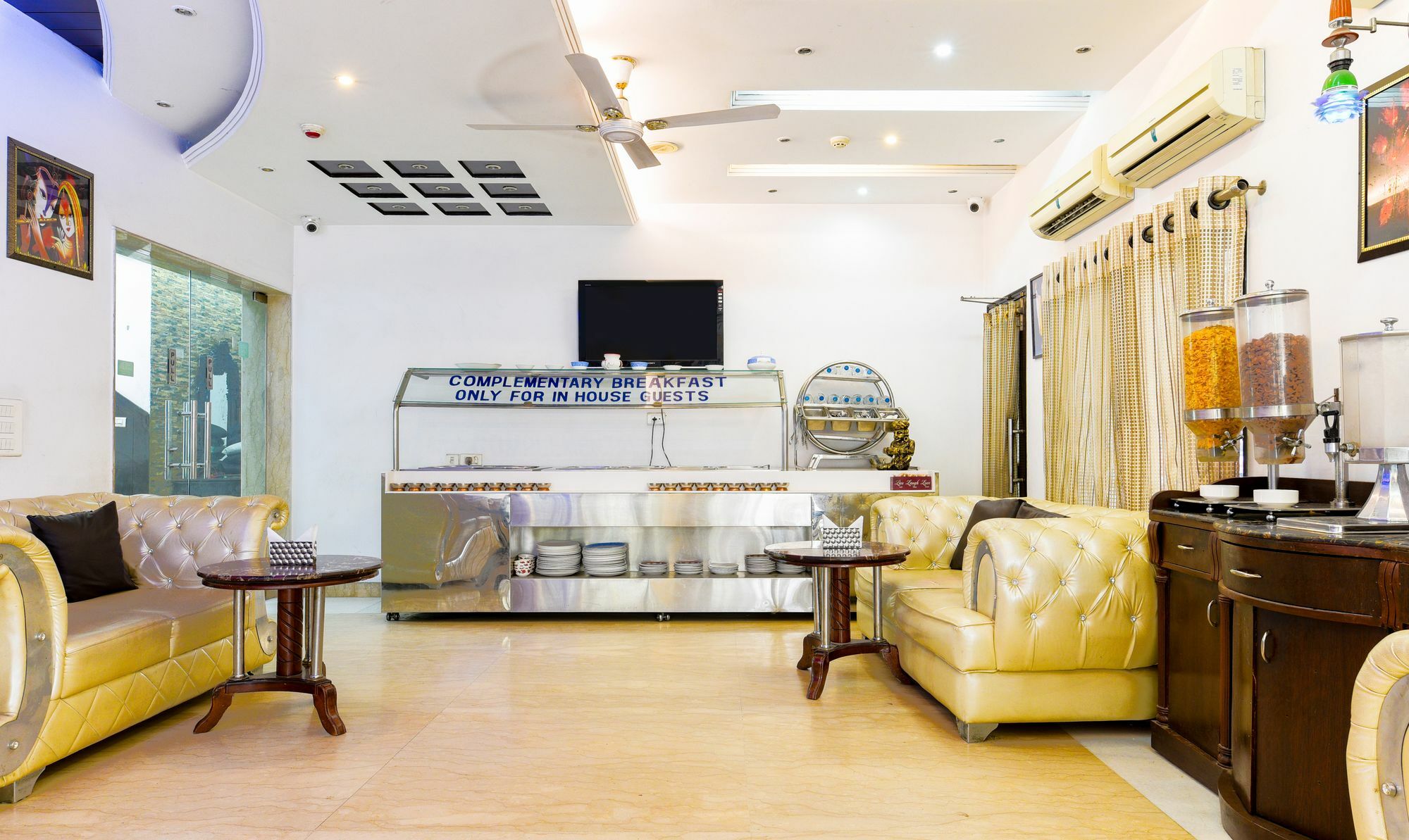 Baljeet Hotel 3*