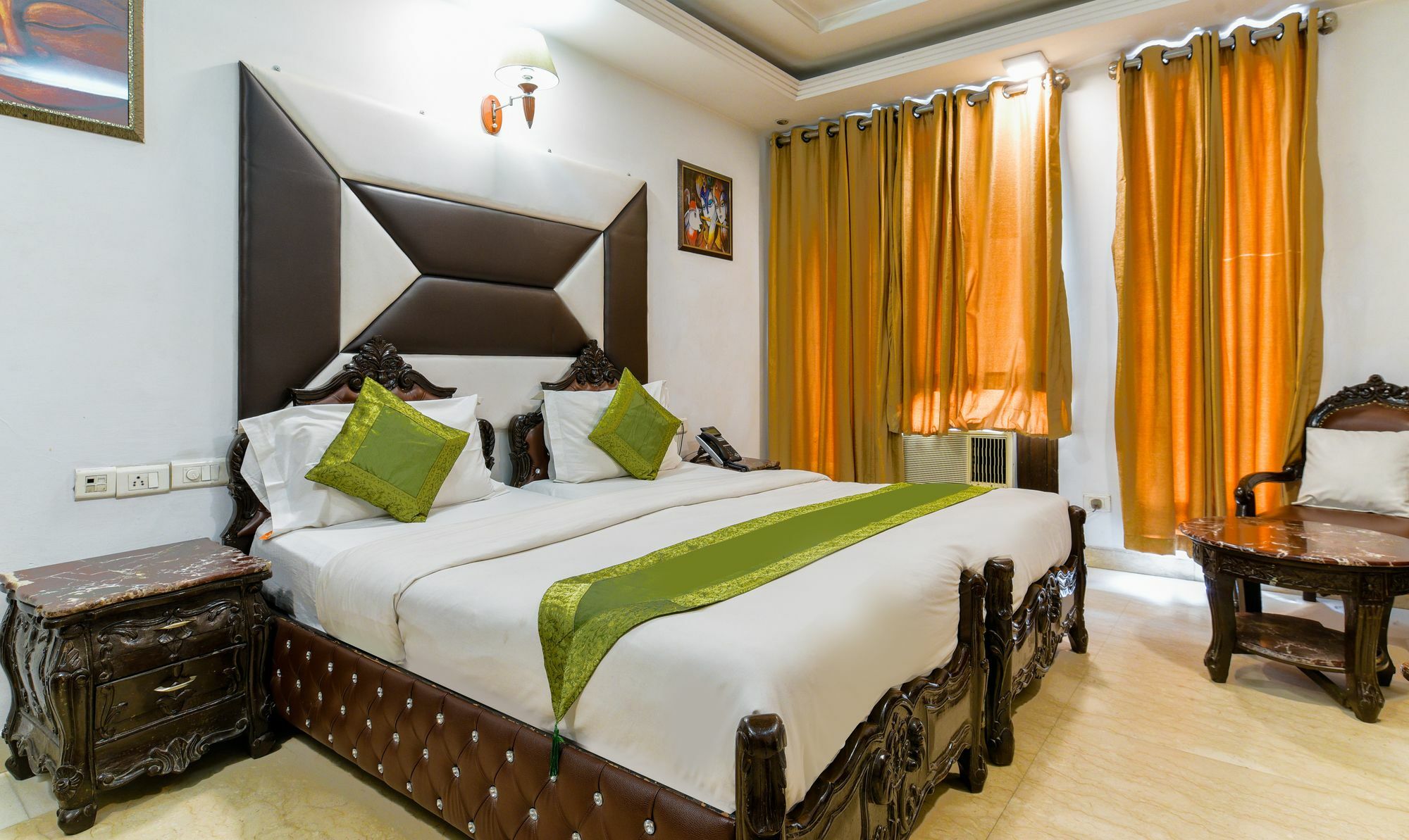 Baljeet Hotel 3*