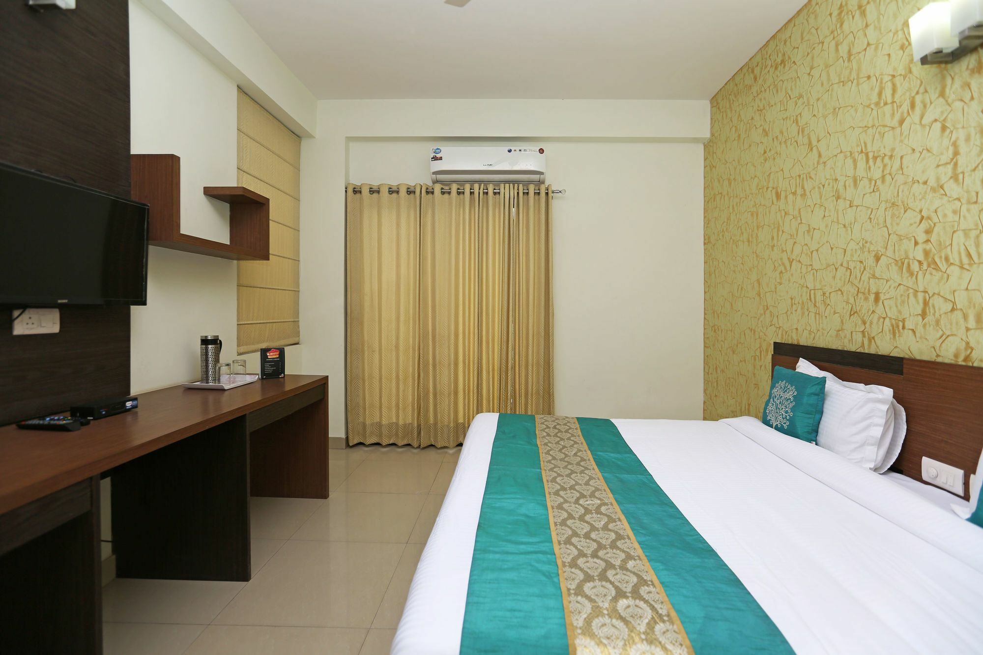 Oyo 8481 Le Tara Residency