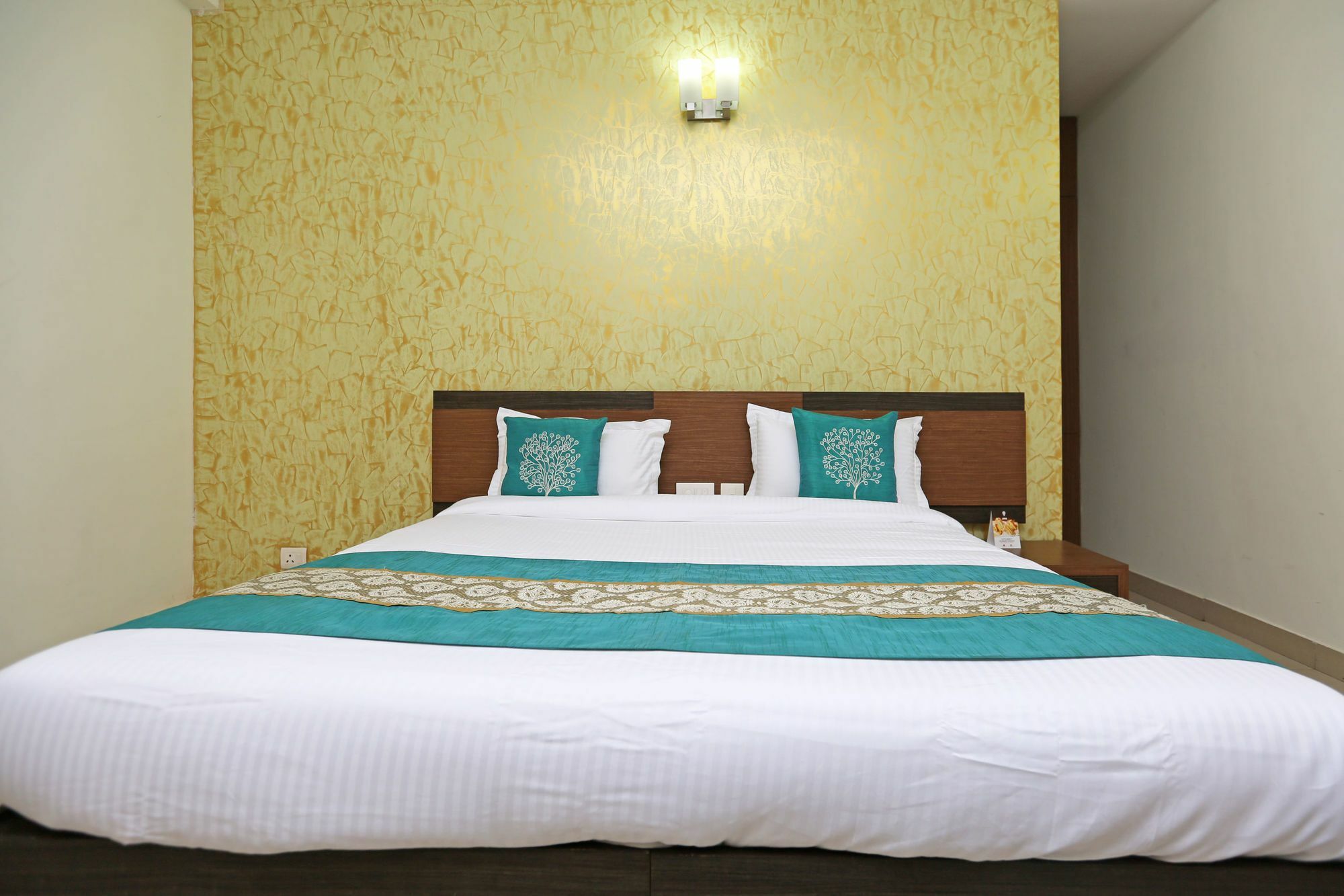 Hotel Oyo 8481 Le Tara Residency 3*