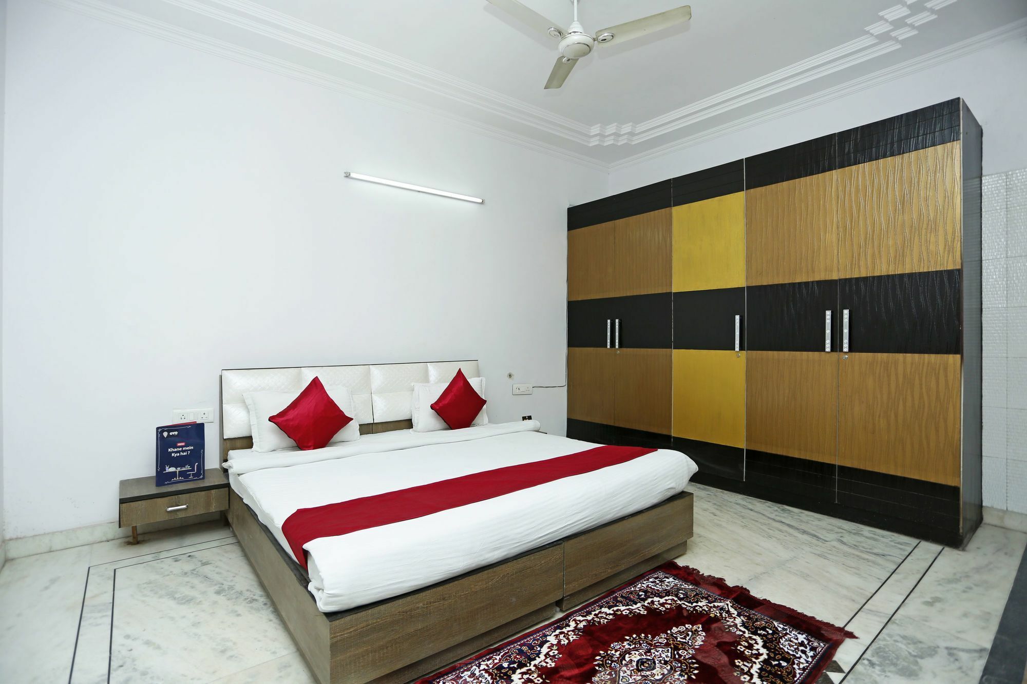 Hotel Oyo 8481 Le Tara Residency Delhi (National Capital Territory of India)