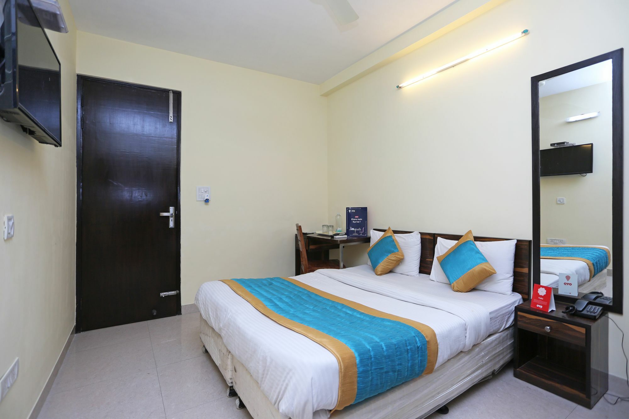 Oyo 4930 Em Residency 3* New Delhi