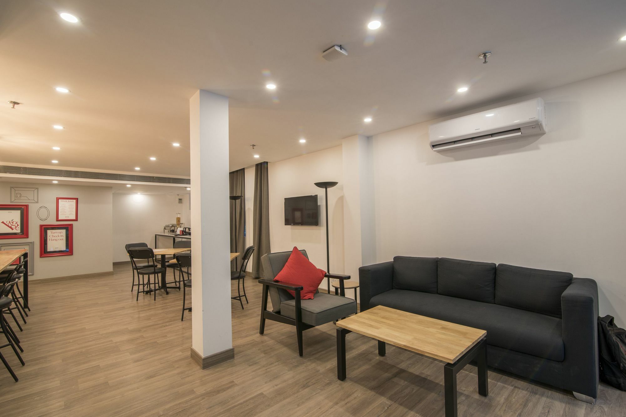Hotel Oyo Townhouse 033 Siri 3*