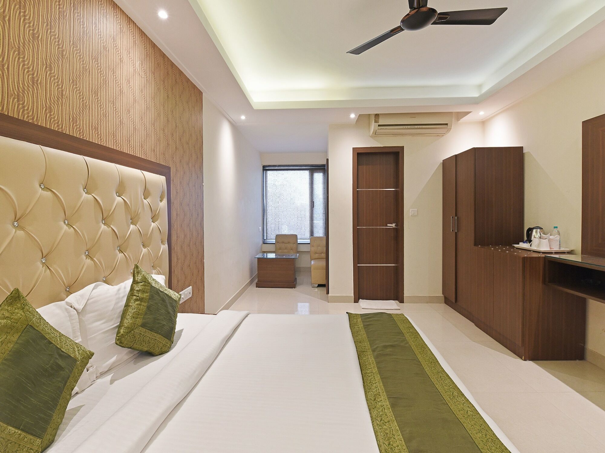 Hotel B Continental