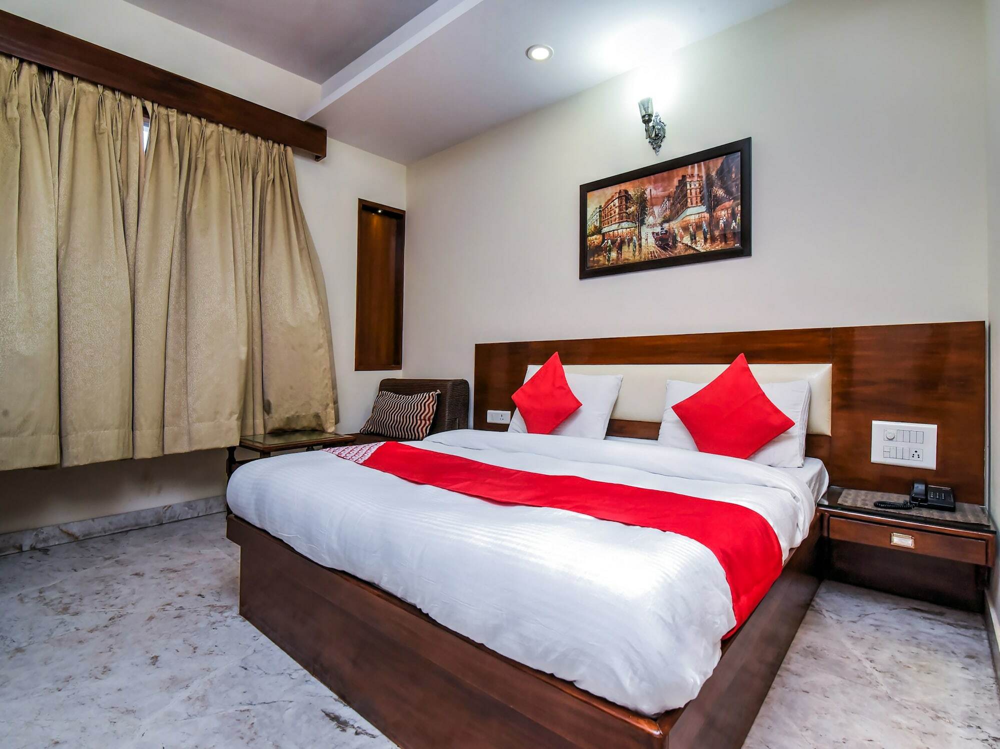 Oyo Svaruchi Near M2k Cinemas Rohini Hotel 3*