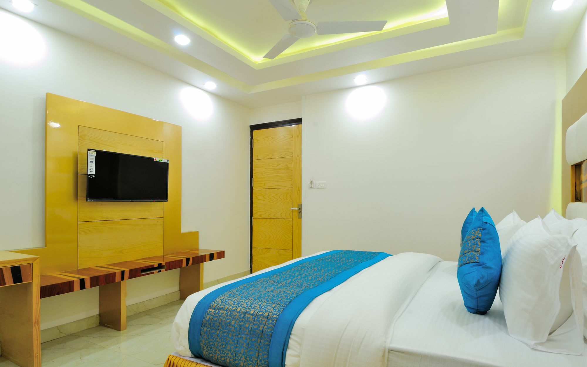 The Gold - Paharganj Hotel New Delhi