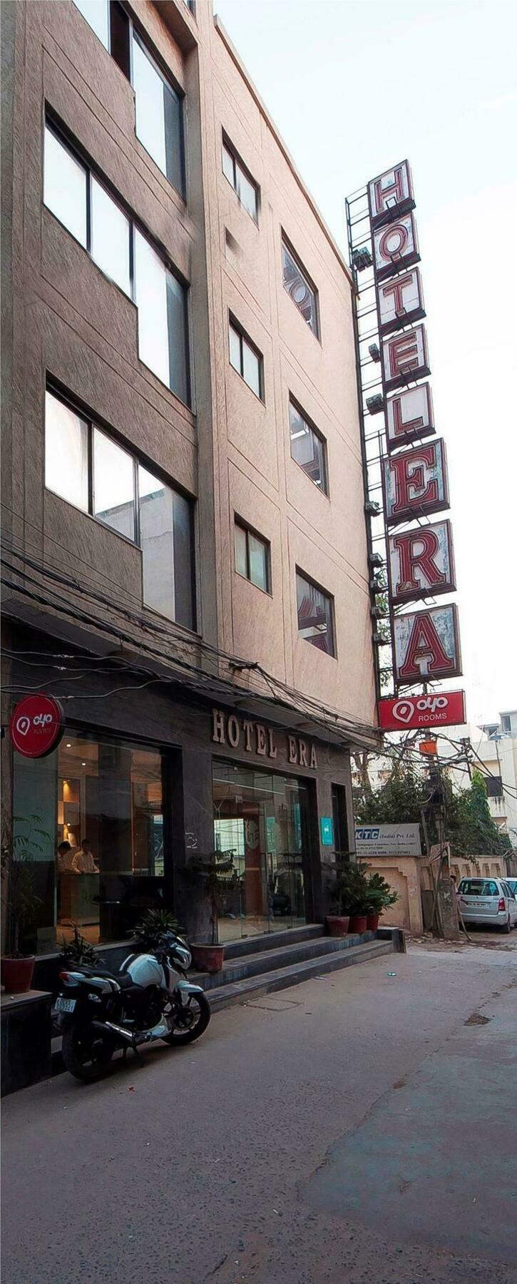 Hotel Lohmod At National Highway 8 - Free Airport Transffer