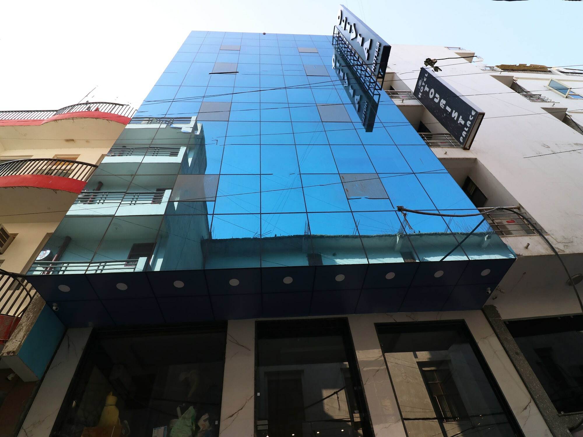 Olivia Entrance Delhi Airport Mahipalpur Hotel New Delhi
