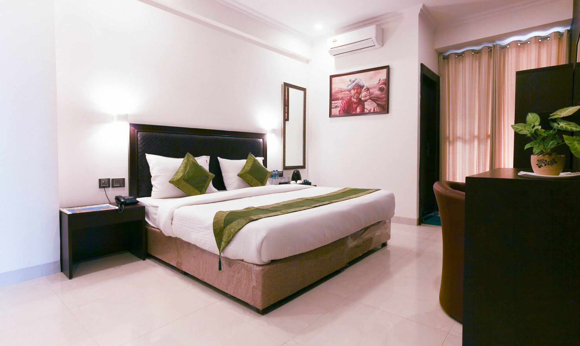 Treebo Trend And Hotel New Delhi