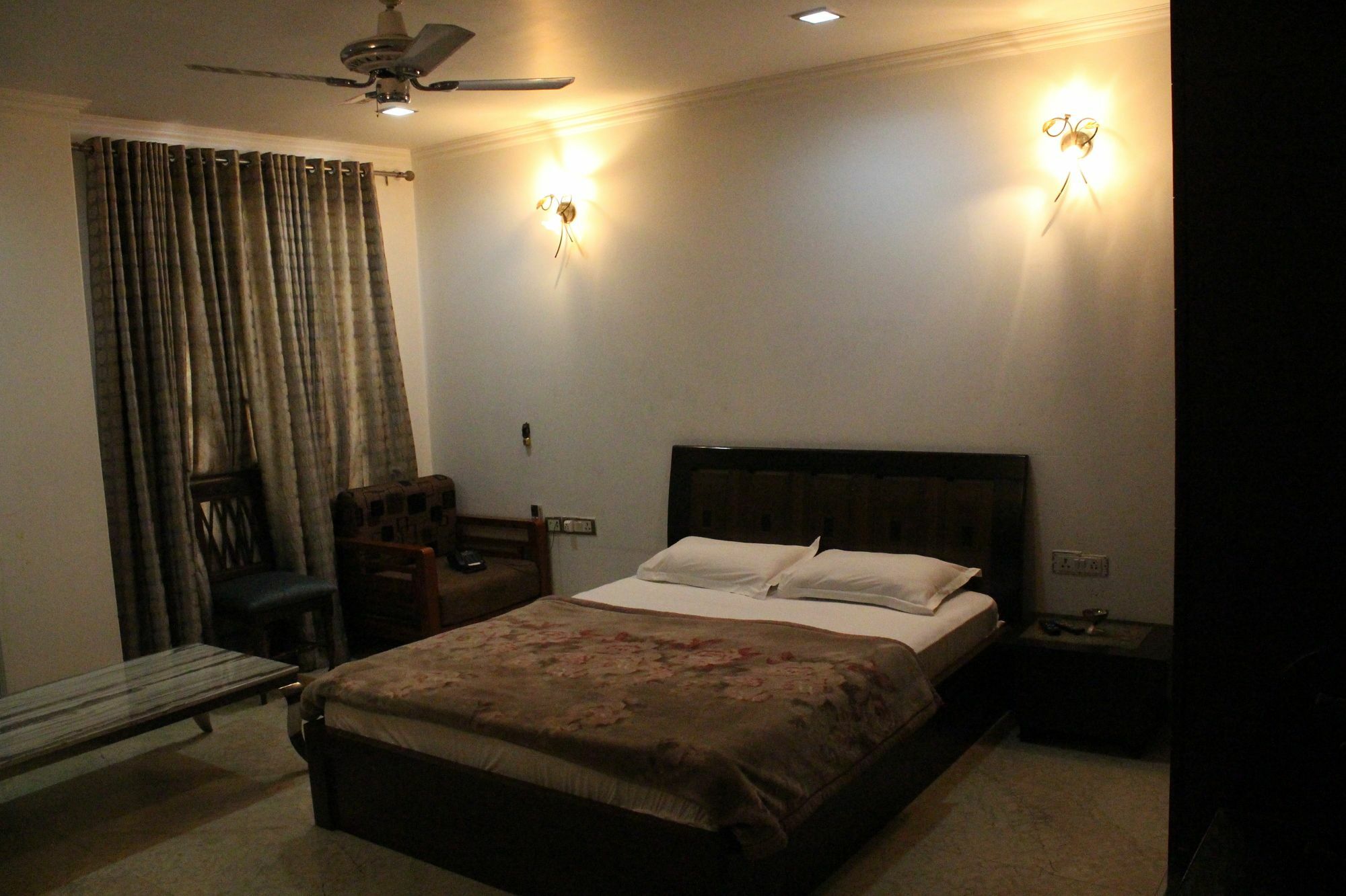 Bed & Breakfast Livia Residency New Delhi