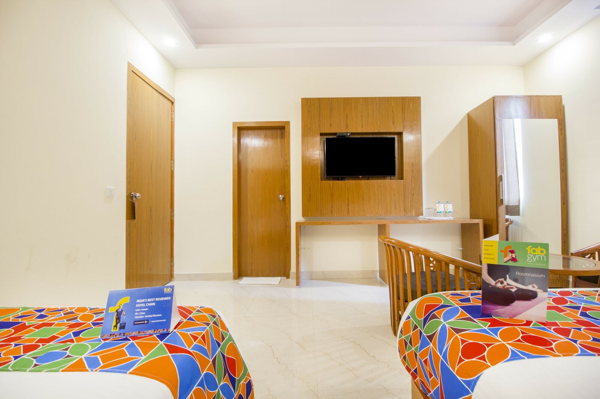 Fabhotel Aries Near Igi Airport 3*