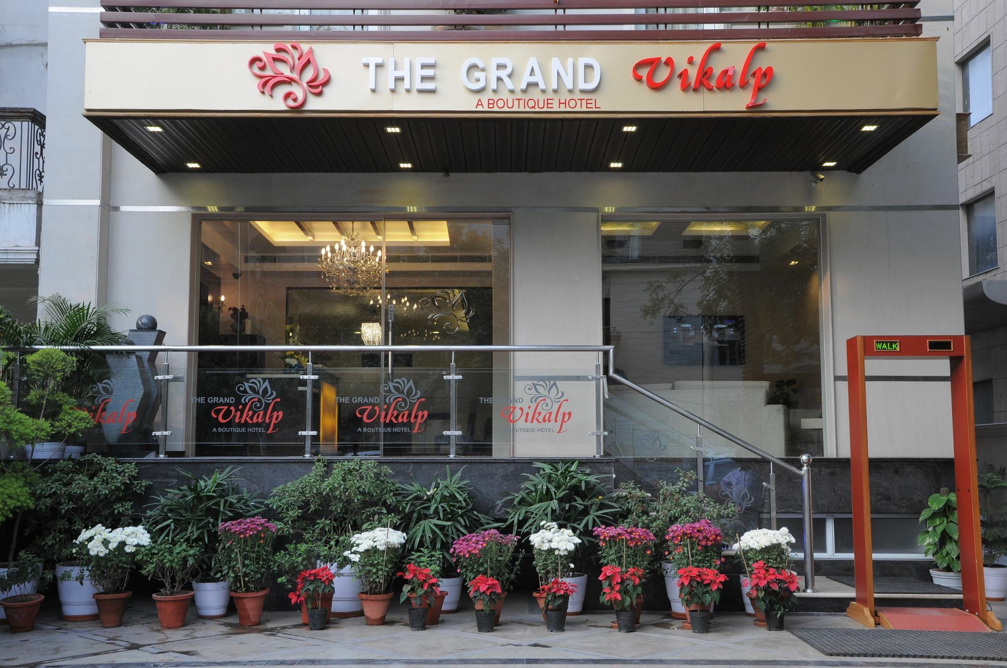 Hotel The Grand Vikalp By Saga 3*