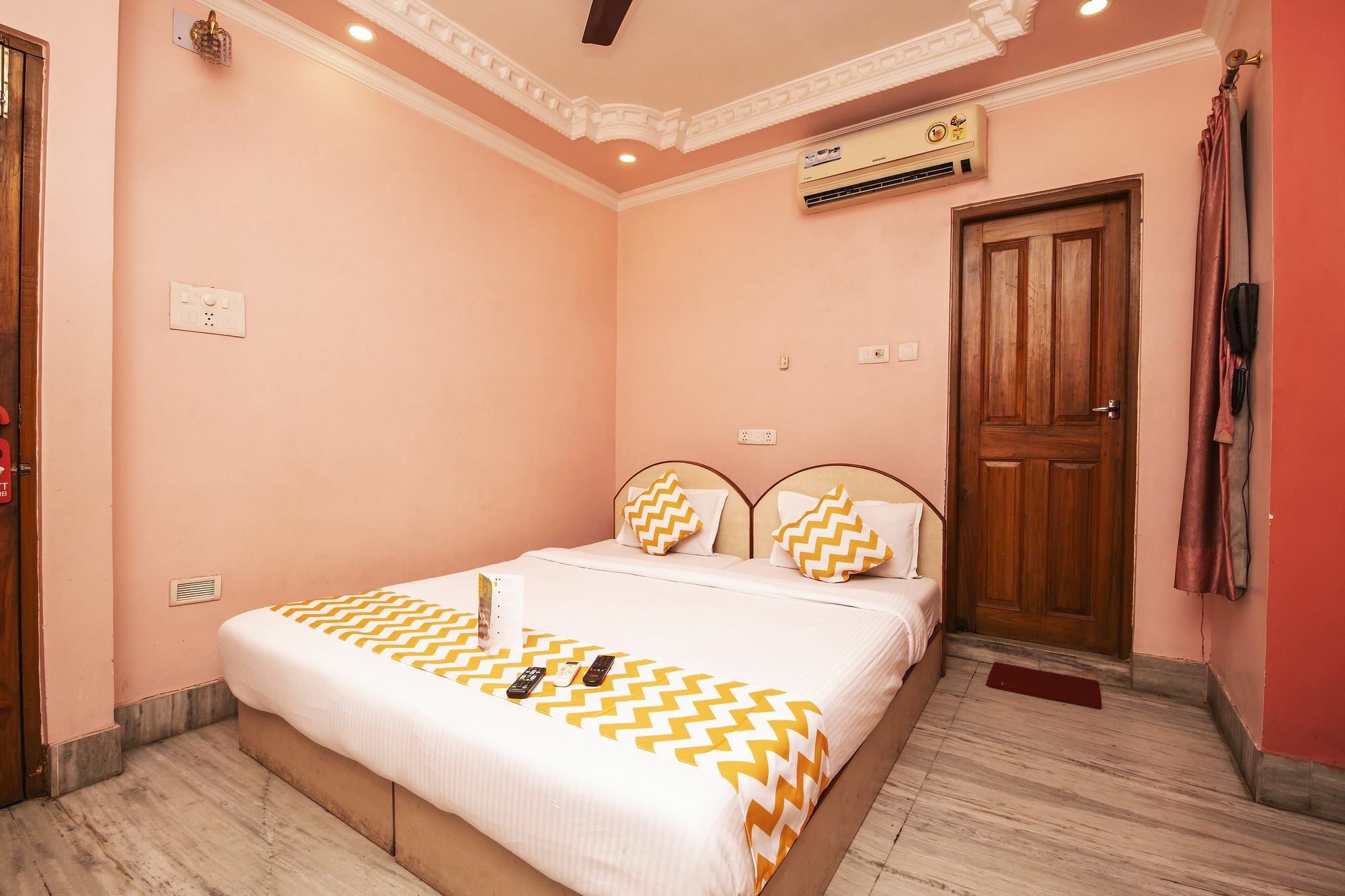 Fabhotel 21 Milestone Delhi Airport