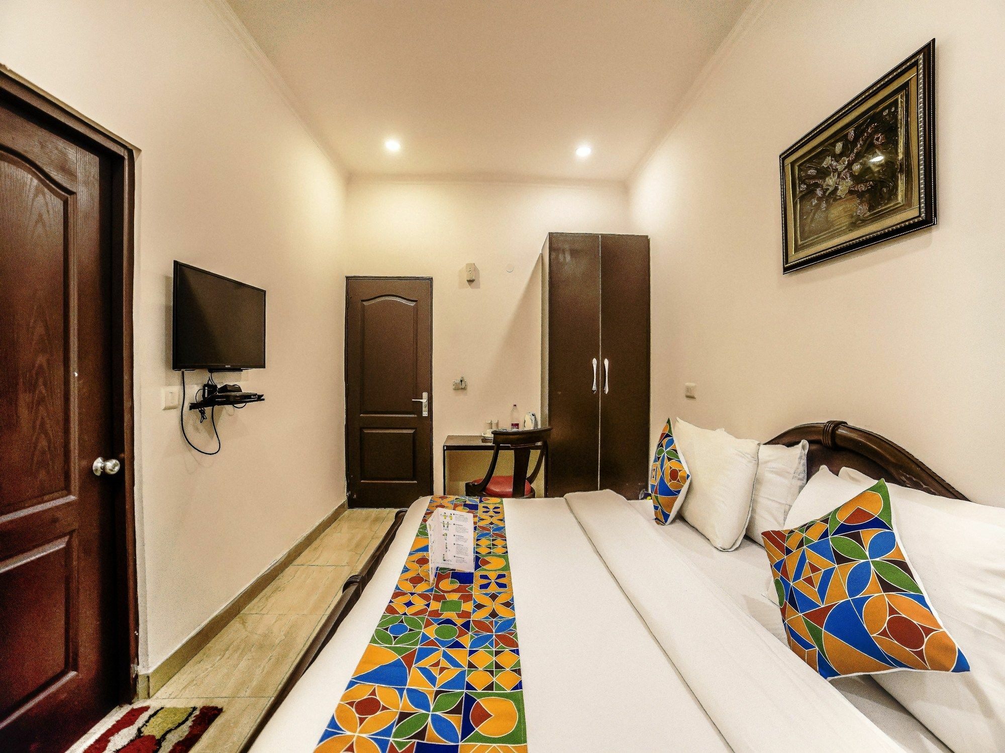 Fabhotel 21 Milestone Delhi Airport 3*