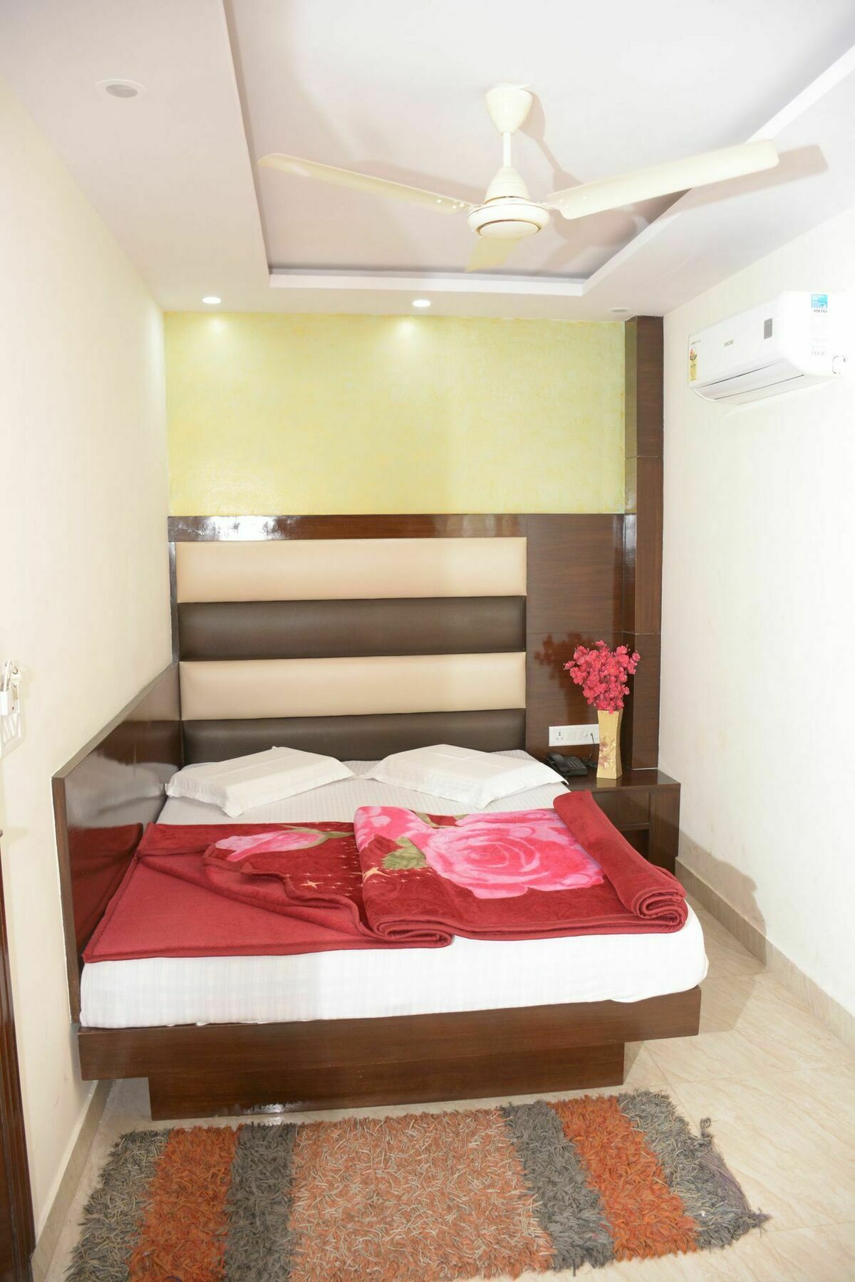 Guest house Siddhartha Tourist New Delhi
