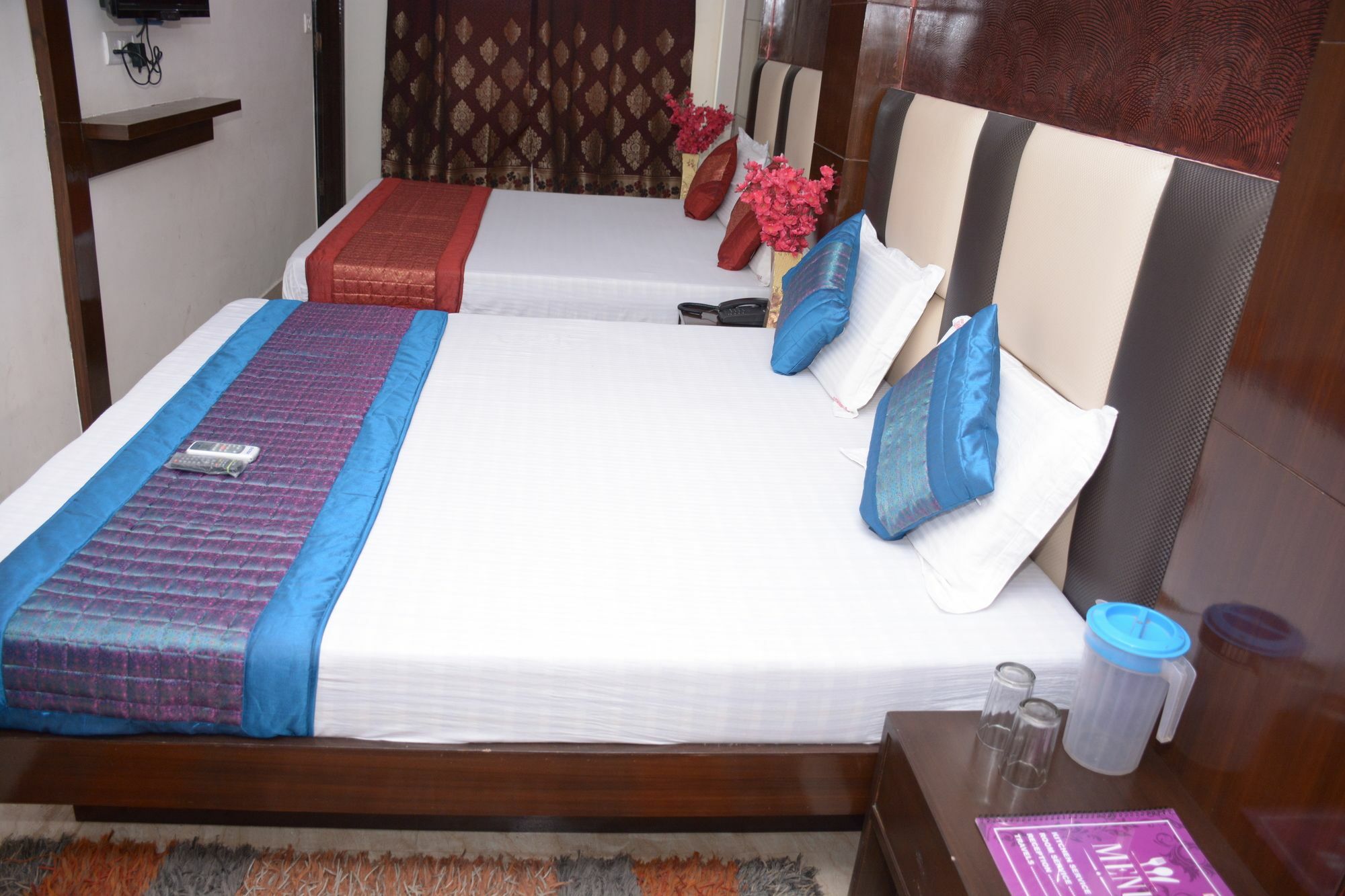 Siddhartha Tourist Guest house
