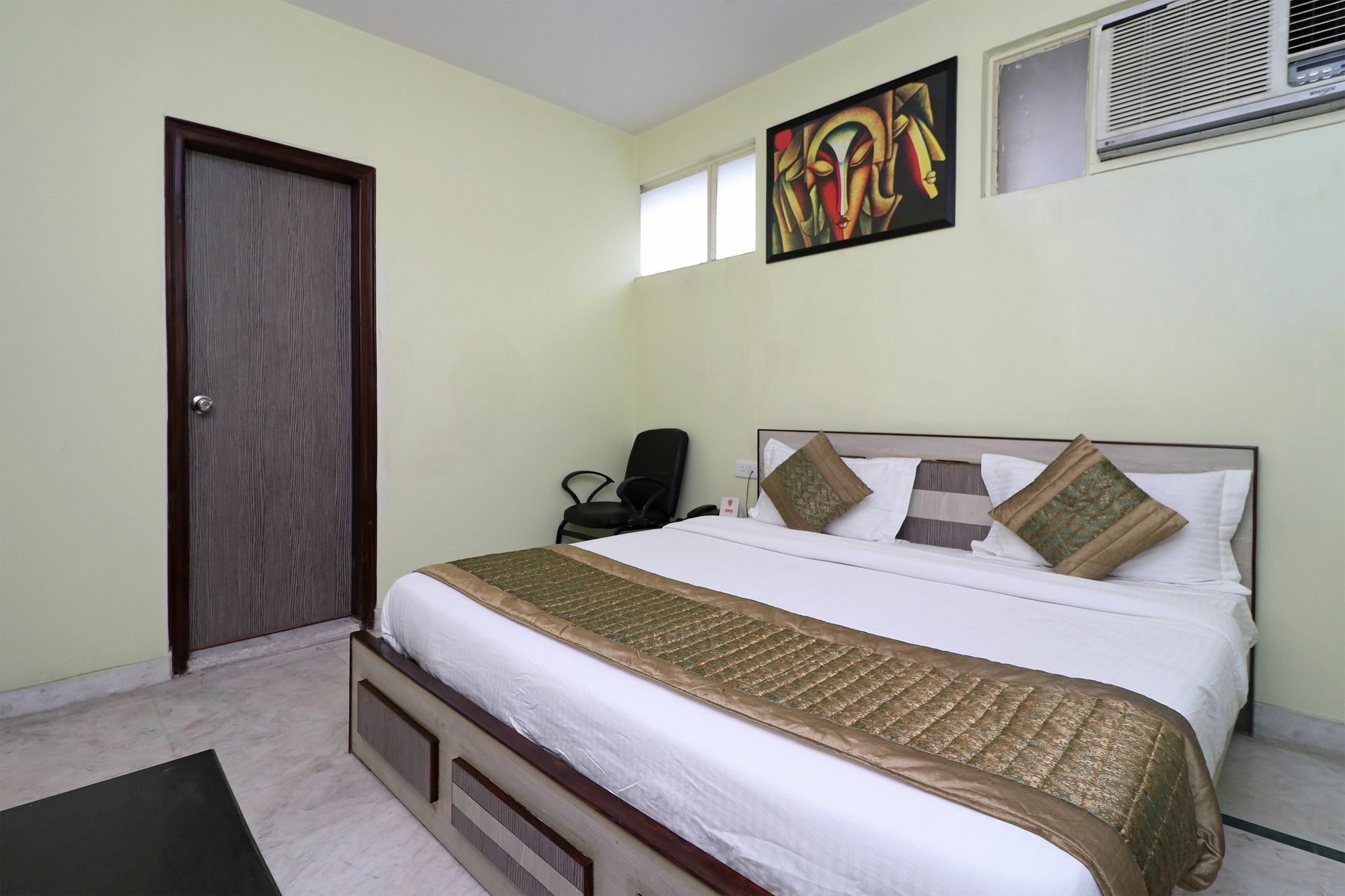 Guest house Oyo 14723 Diamond Deluxe 3*