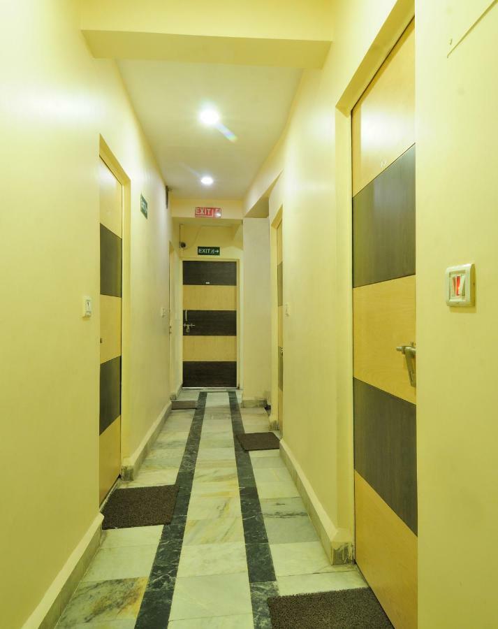 Hotel Lahorimal Deluxe New Delhi