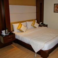 Aman Plaza Guest house