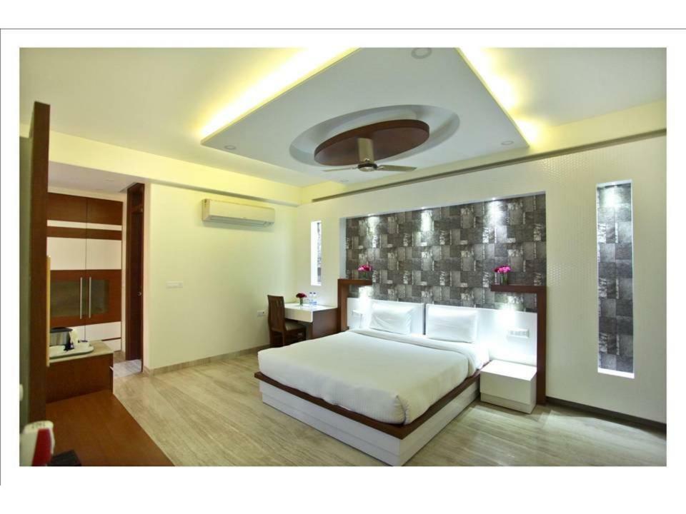 Hotel Sm Palace 3*