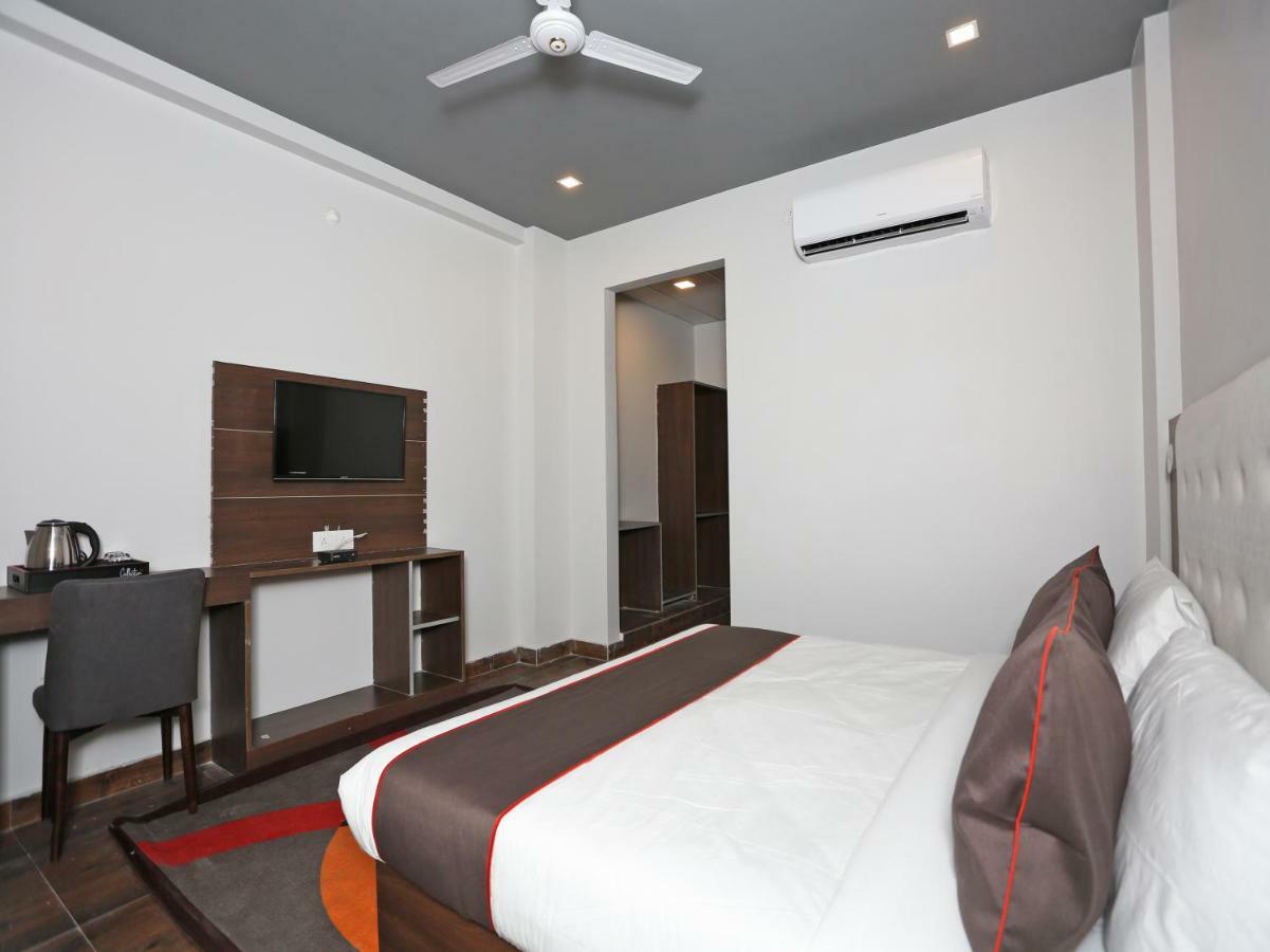 Capital Mount Hotel New Delhi