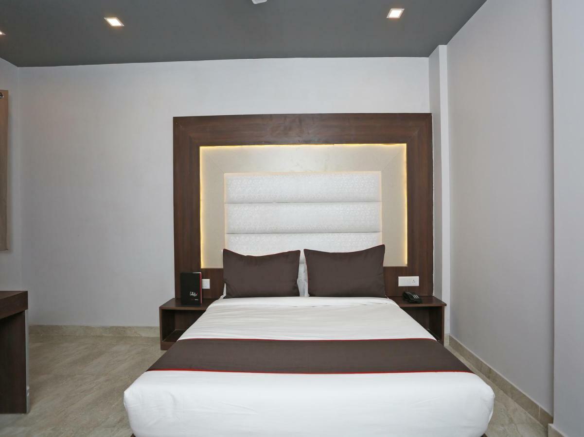 Capital Mount Hotel 3*