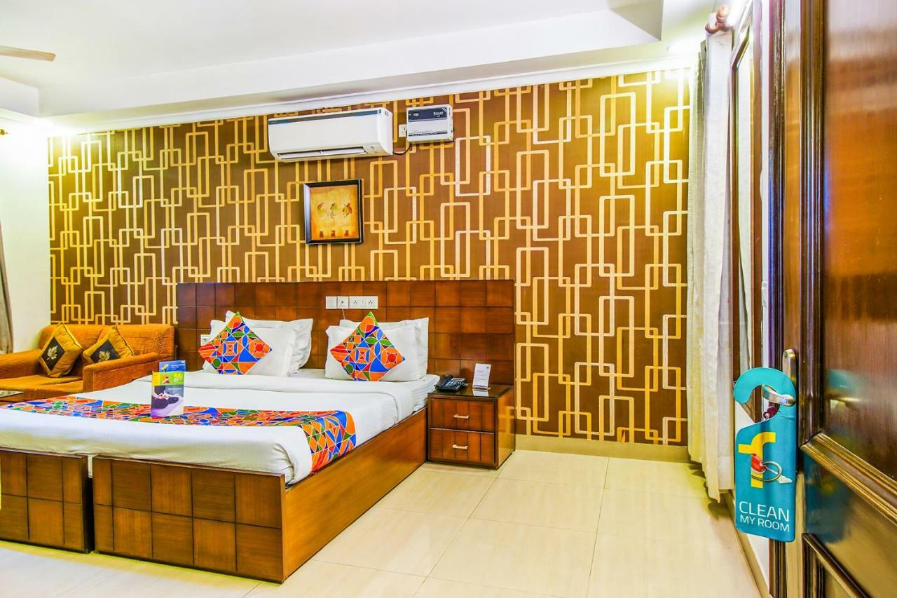 Fabhotel Cosy Palace Hotel Nova Deli