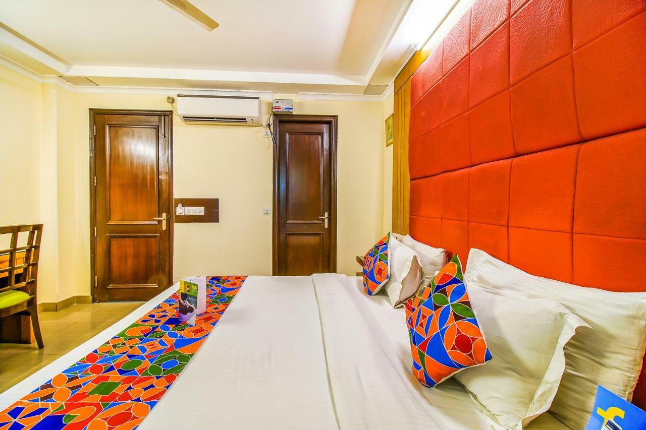 Fabhotel Cosy Palace Hotel 3*