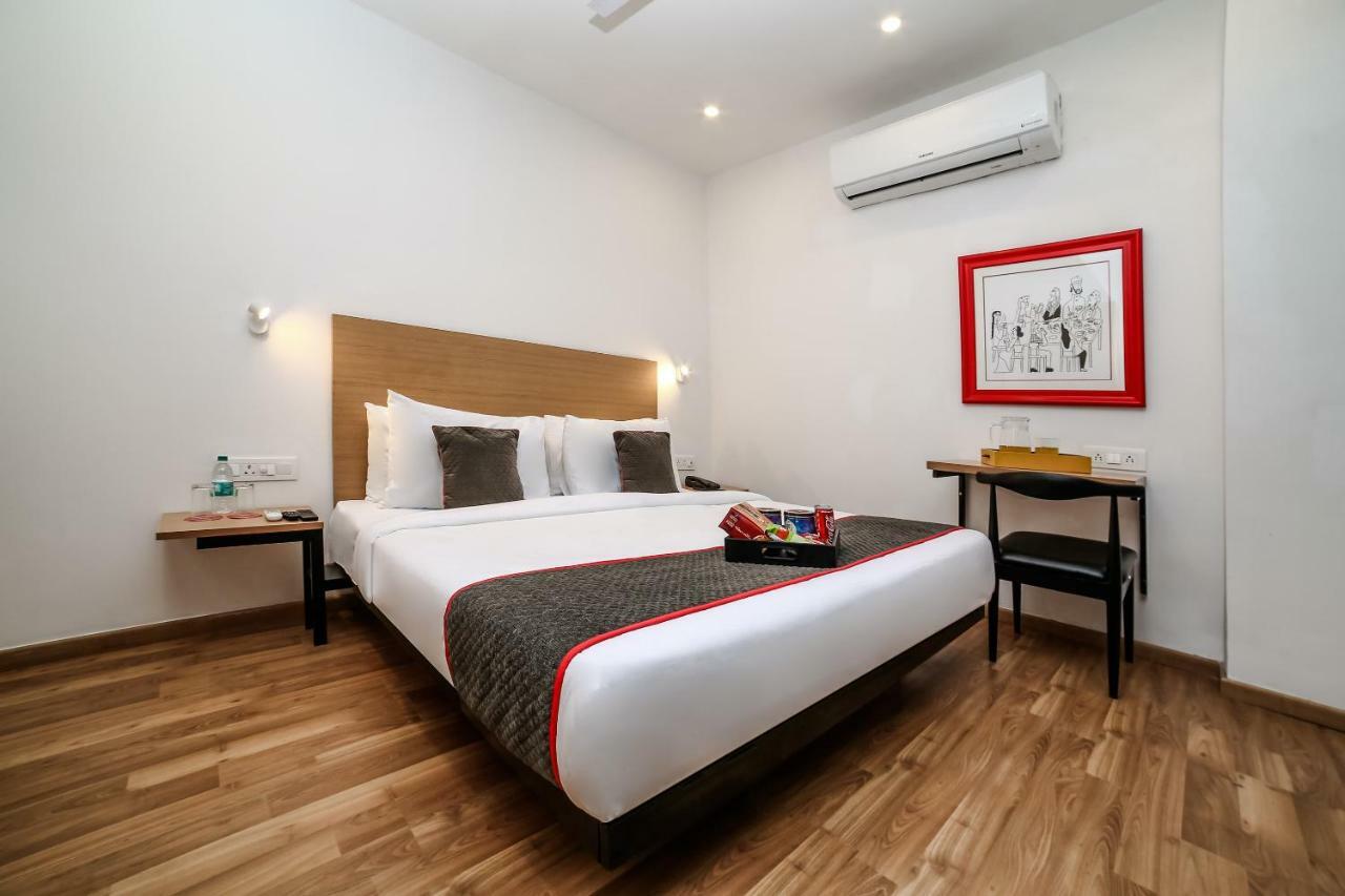 Oyo Townhouse 80 Meera Bagh Hotel Delhi (National Capital Territory of India)