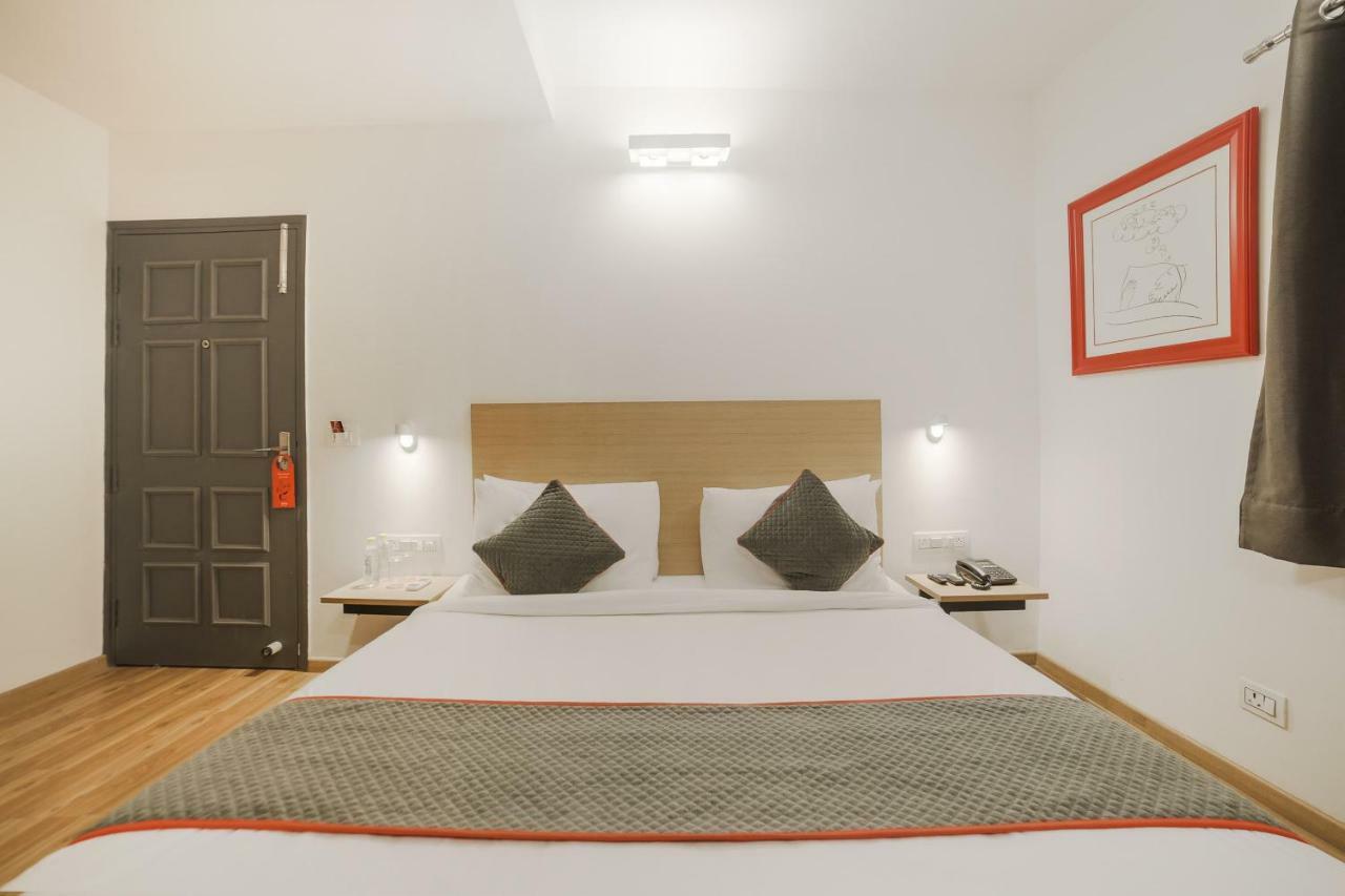 Hotel Oyo Townhouse 082 Chander Nagar Janakpuri