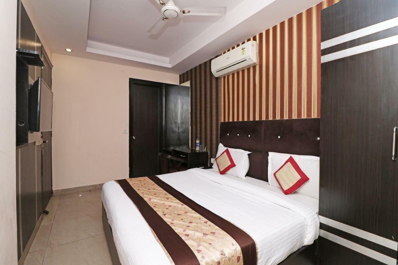 Blue Pearl - Free Airport Pick Up Hotel 4*