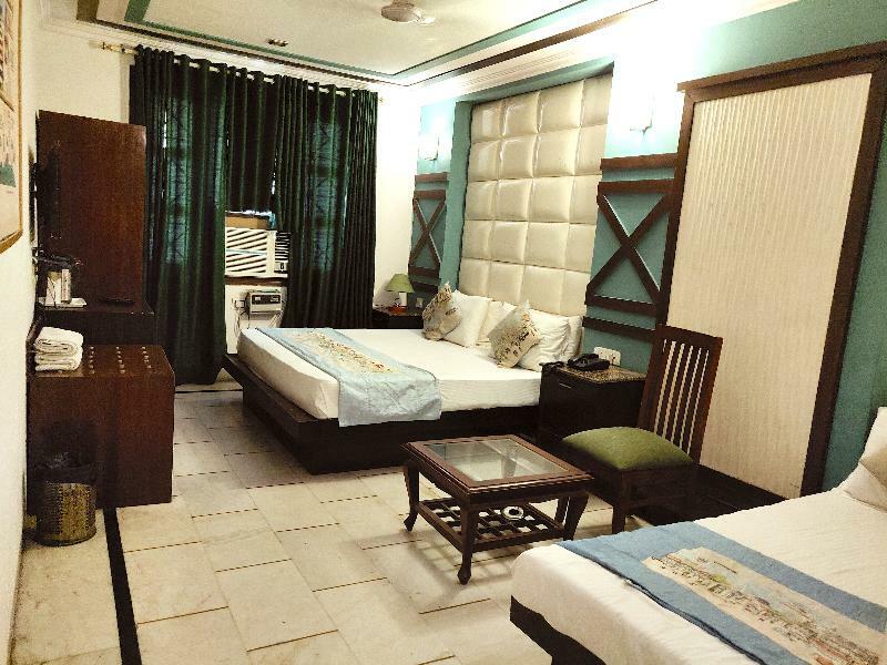 Unistar Hotel