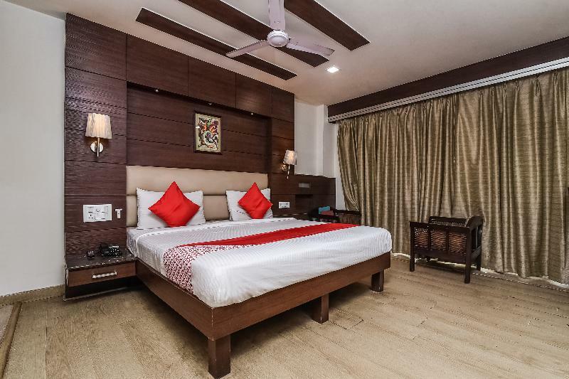 Tryfena Hotel New Delhi
