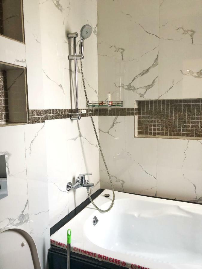 Avatar Living @ Gk2 Bed & Breakfast New Delhi