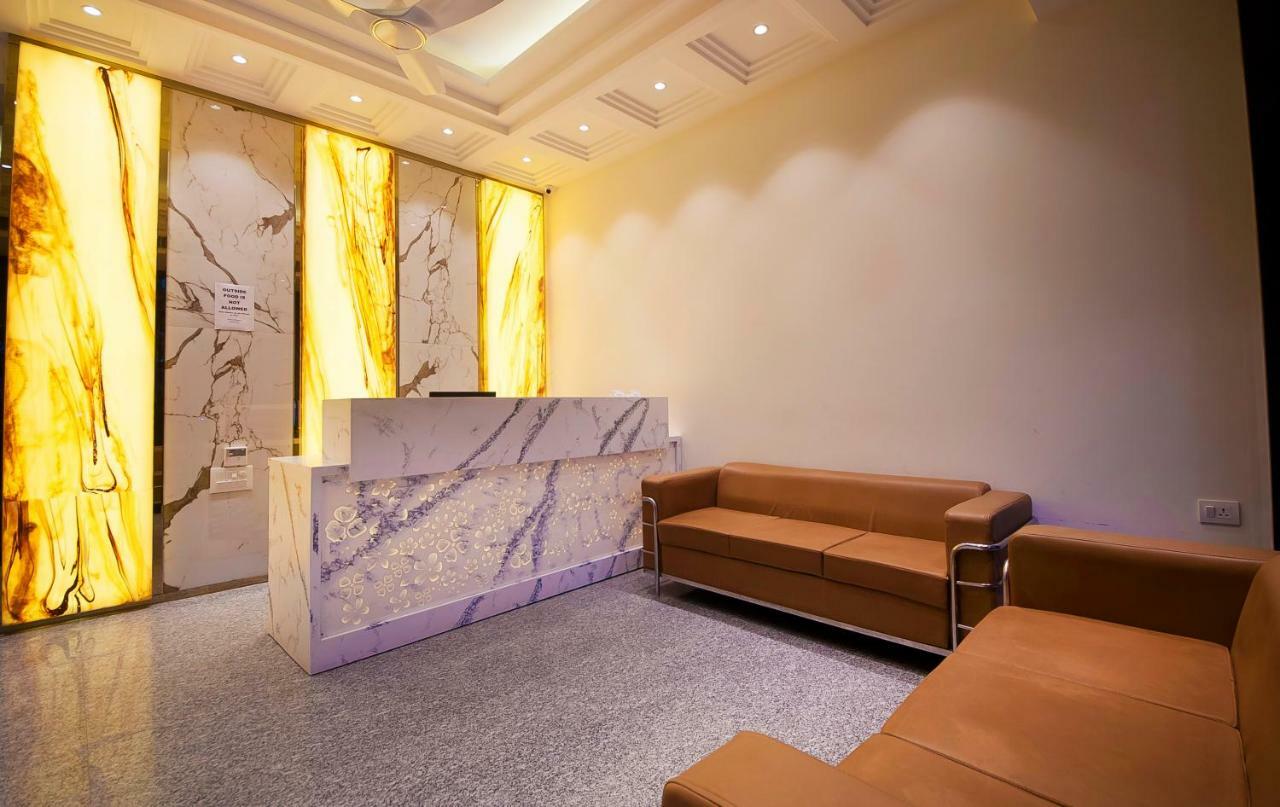 Hotel Z Suites- Delhi Igi Airport 3*