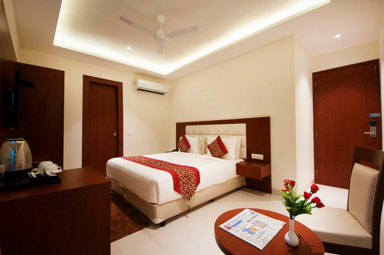 Hotel Z Suites- Delhi Igi Airport Hotel