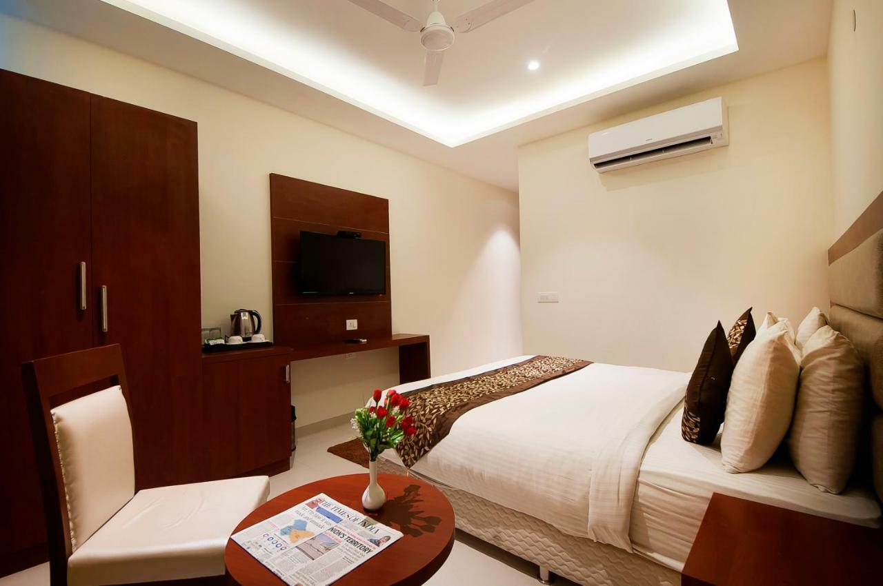 Hotel Z Suites- Delhi Igi Airport Hotel 3*