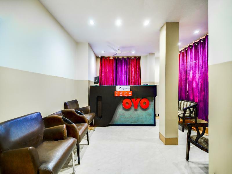 Oyo 28461 Royal Delhi (National Capital Territory of India)