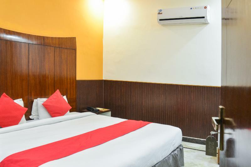 Hotel Fabhotel Jindal Palace Near Igi Airport New Delhi