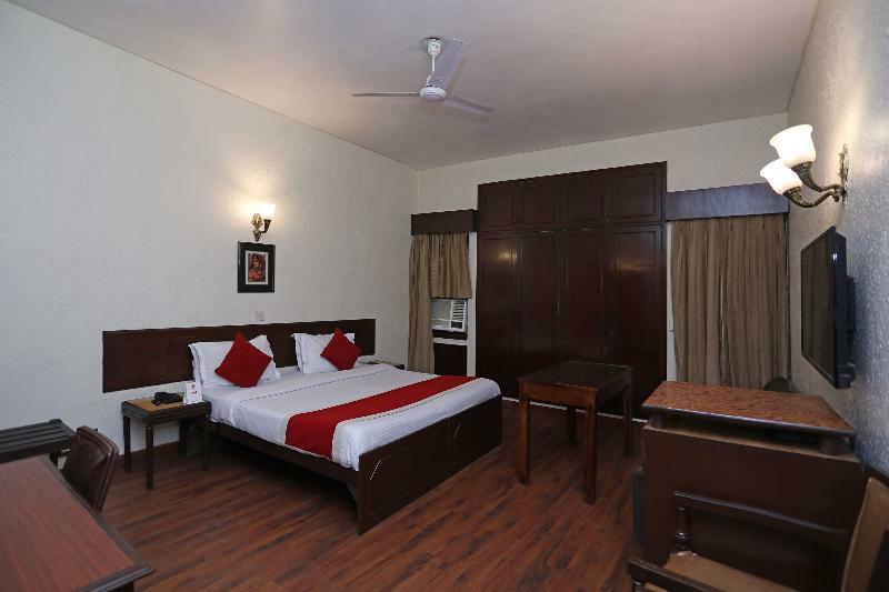 Super Oyo Collection O Hamilton Hotel 2*