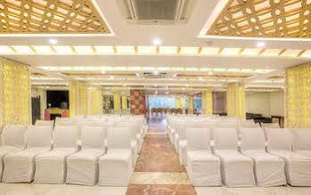 Aura De Hotel 3*