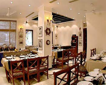 Maya 'new Delhi' Hotel 2*
