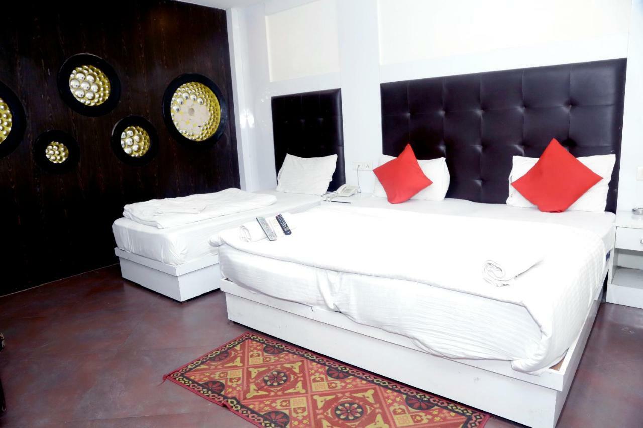 Hotel Sohana Palace Near Railway Satation