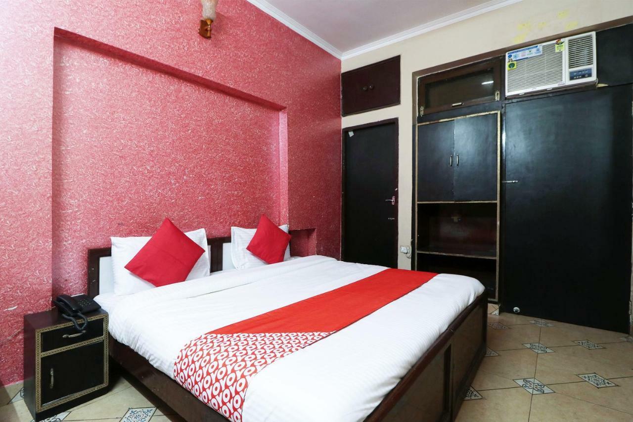 Ashu Guest house 3*