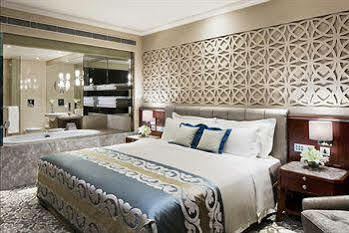 Taj Palace 5*