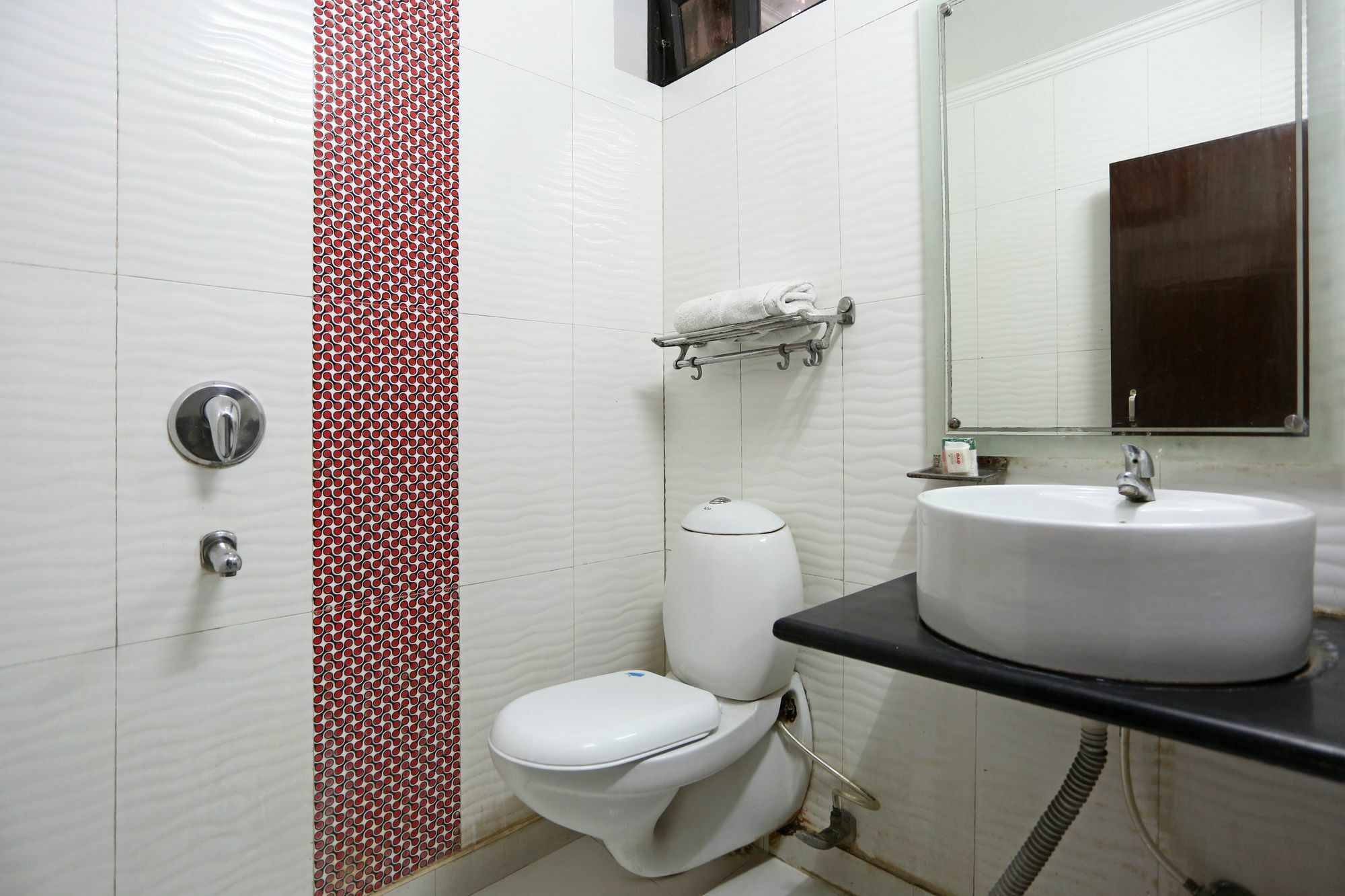 Hotel Oyo 7781 Sai International 3*