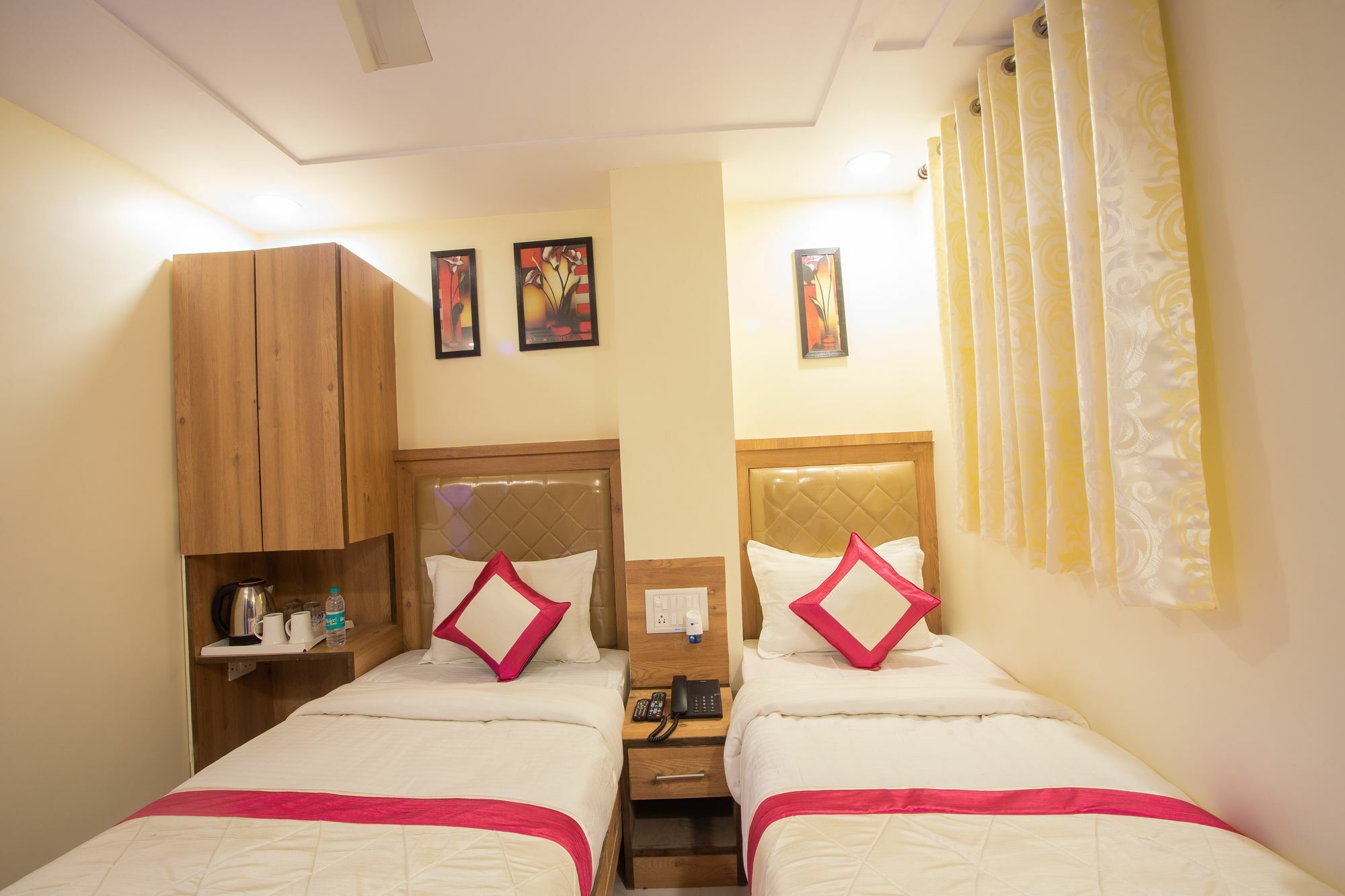 Hotel Sarthak Palace - By Pooja Hospitality